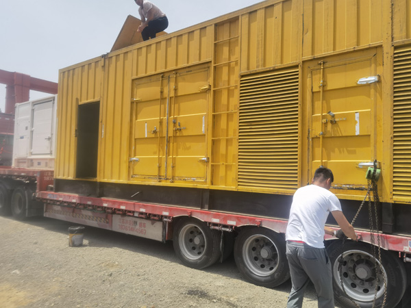 渝中汽油发电机对供油装置的要求