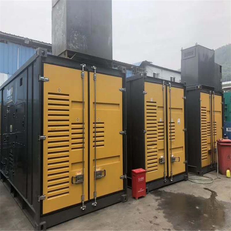 渝中温度变化对不同类型欠压保护装置的可靠性影响有何差异？