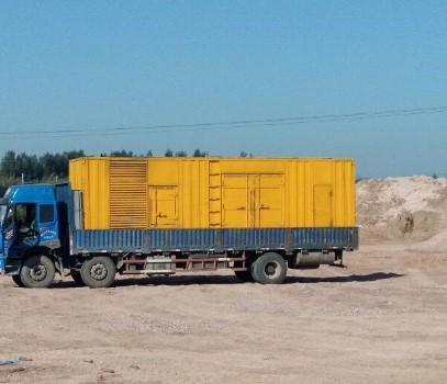 渝中海拔3000m以上地区的变压器外绝缘距离应如何确定？