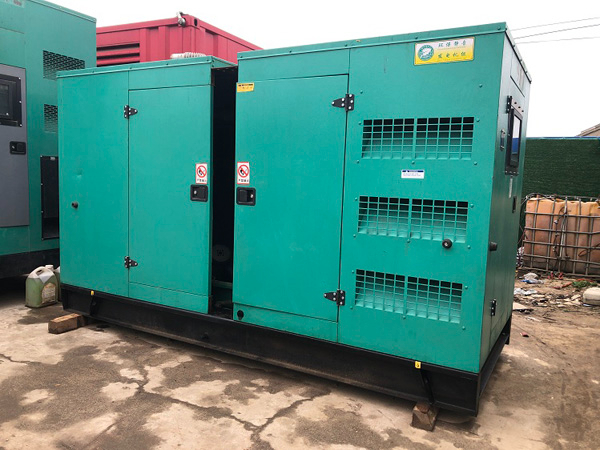 渝中怎样合理控制磷酸铁锂蓄电池的充放电倍率以延长其使用寿命？